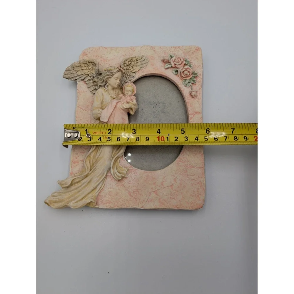 N/A ornate resin